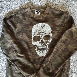 Camo sweatshirt